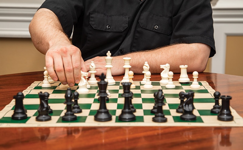 Expedition 46-47 Crew Members Play Chess, jsc2015e106108 (1…